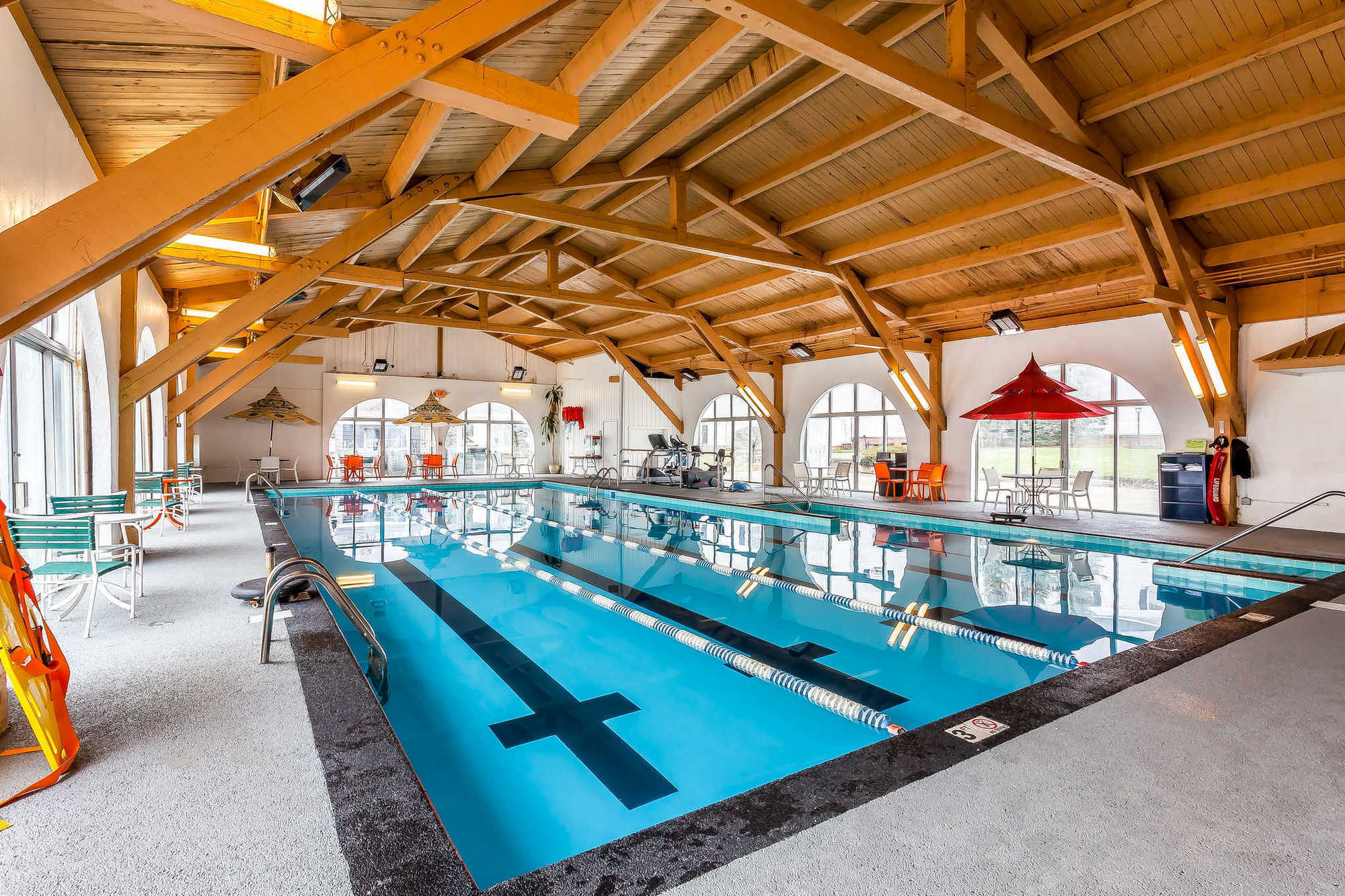 The Aurora Inn Hotel And Event Center Facilidades foto